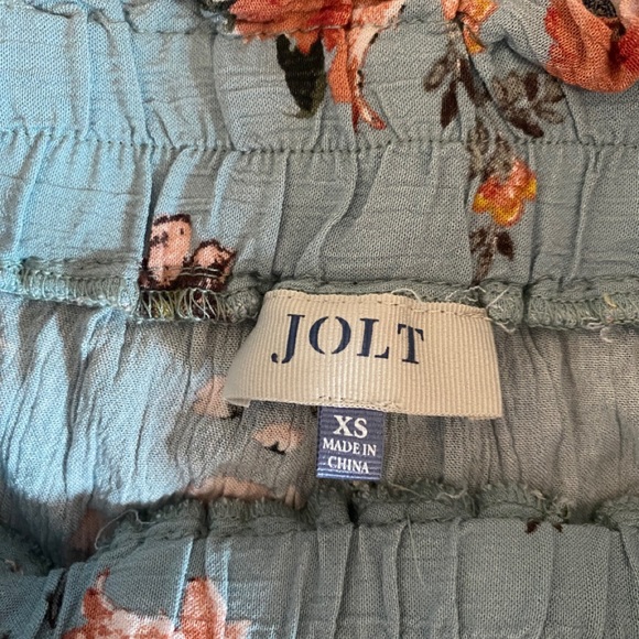 floral flowy shorts! - Picture 3 of 3